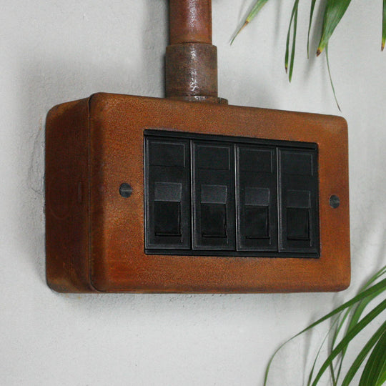 Rusted 4 Gang RJ45 Socket