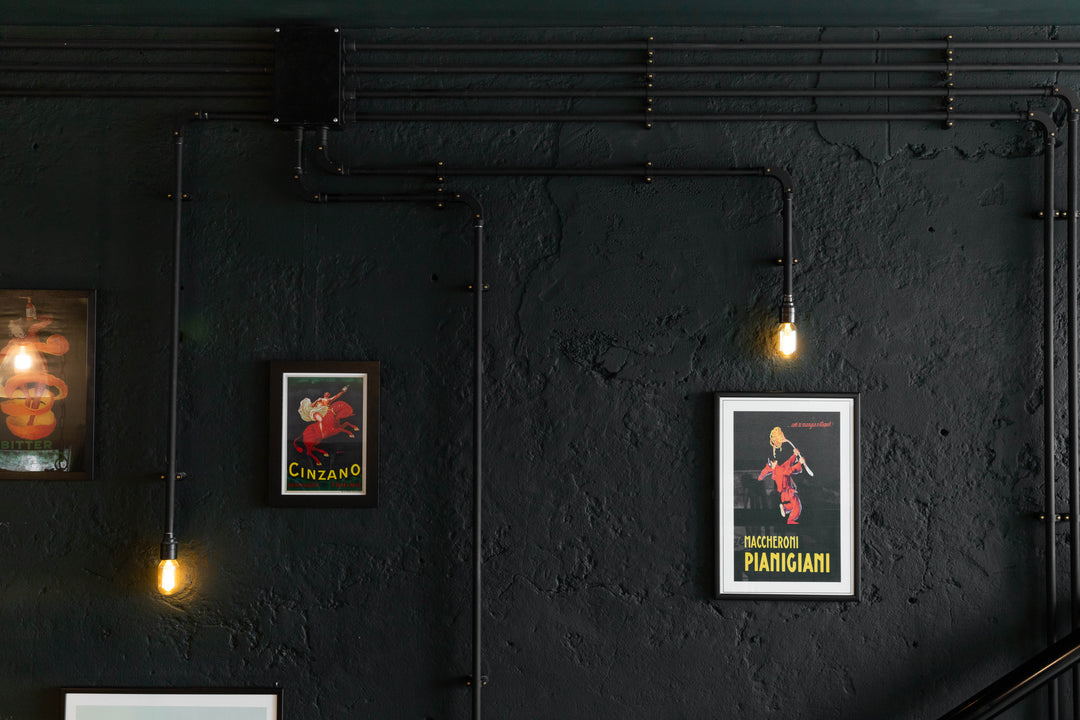 Onzo Pizzeria, St Ives — Powered by Textured Black Conduit