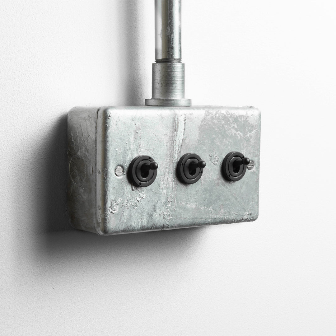 Galvanised 3 Gang 2 Way Toggle Switch