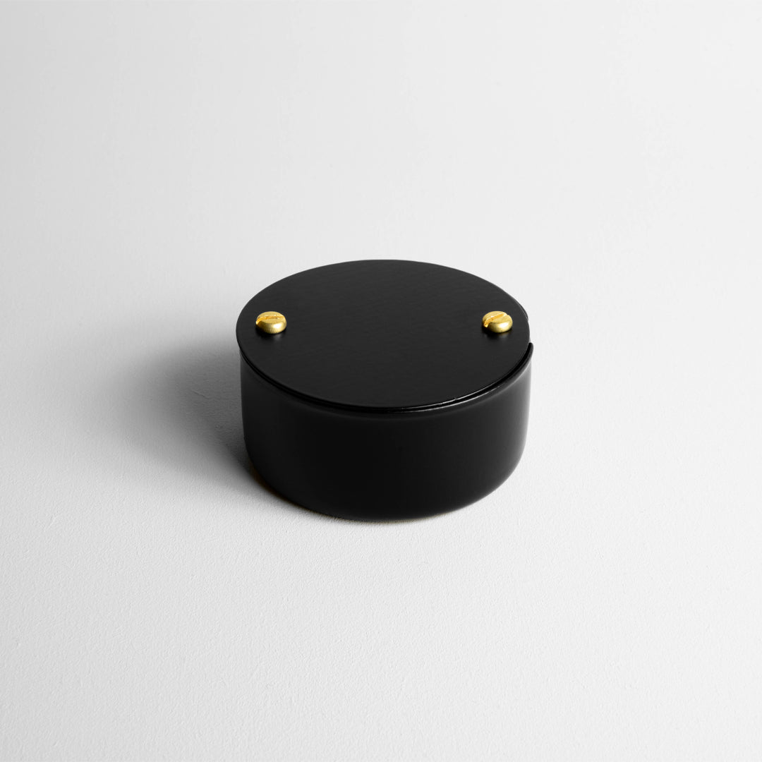 Matt Black 0mm Conduit Loop In Box On Light Grey Background