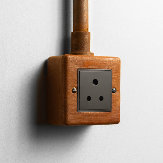 Rusted 5A Socket