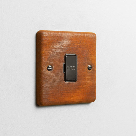 Rusted Unswitched Fused Connection