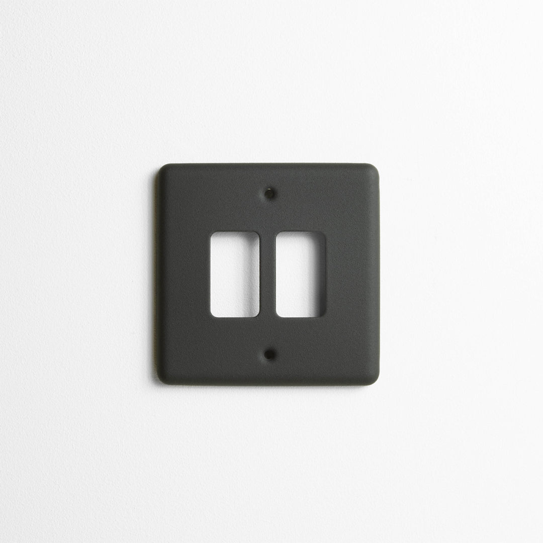 Textured Black Grid Plate