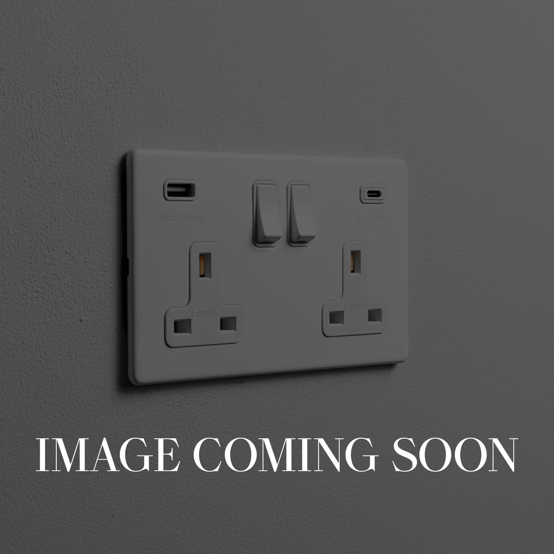 Concealed White Dual Voltage Shaver Socket