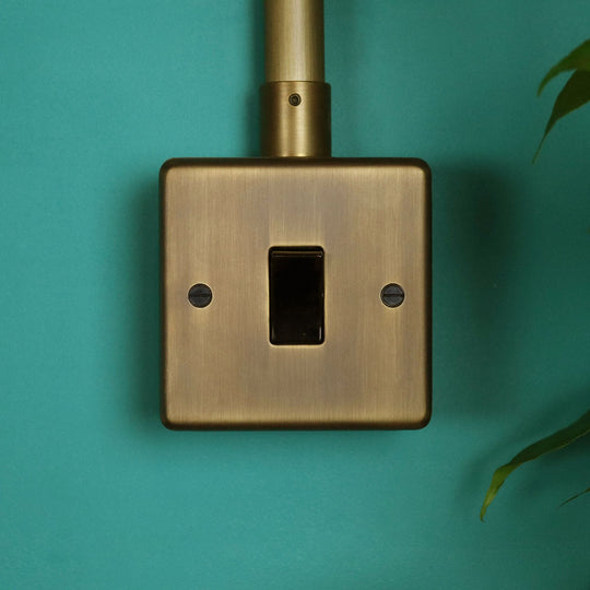 Antique Brass 1 Gang 2 Way Switch