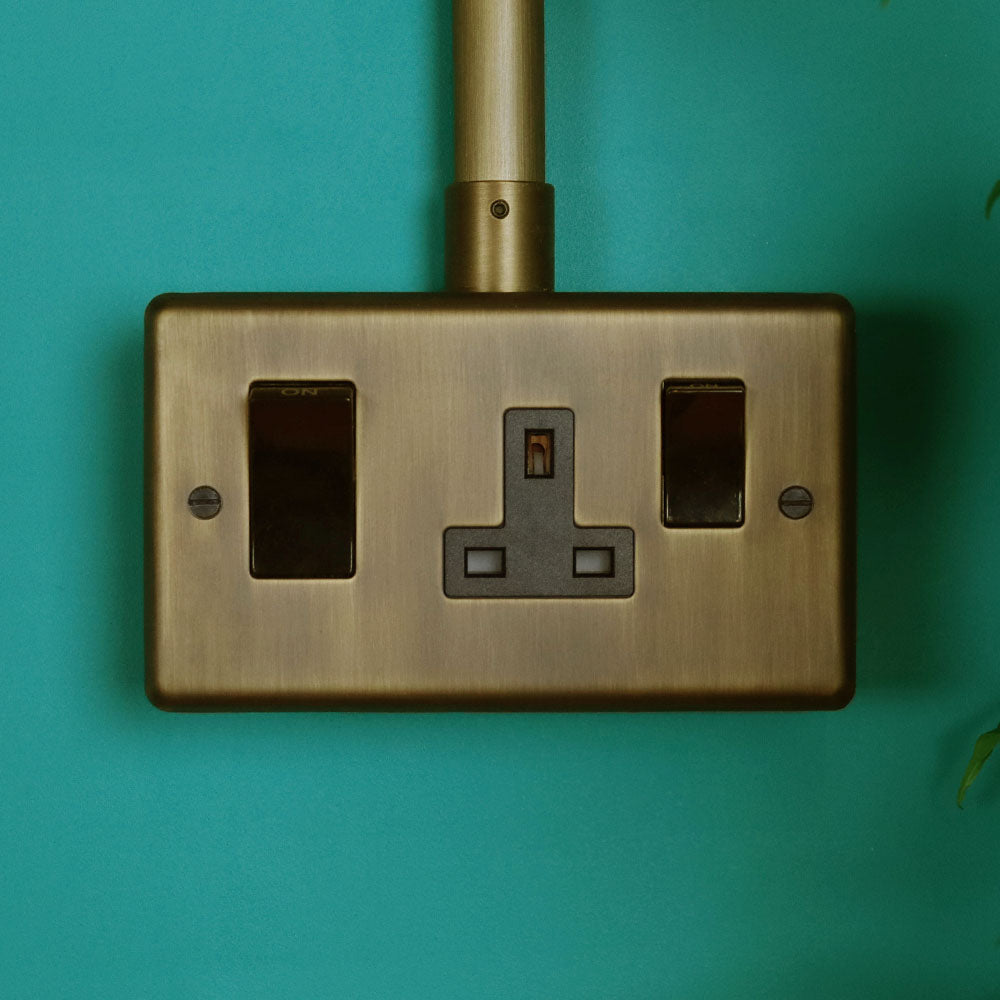 Antique Brass 45amp Cooker Switch With Socket