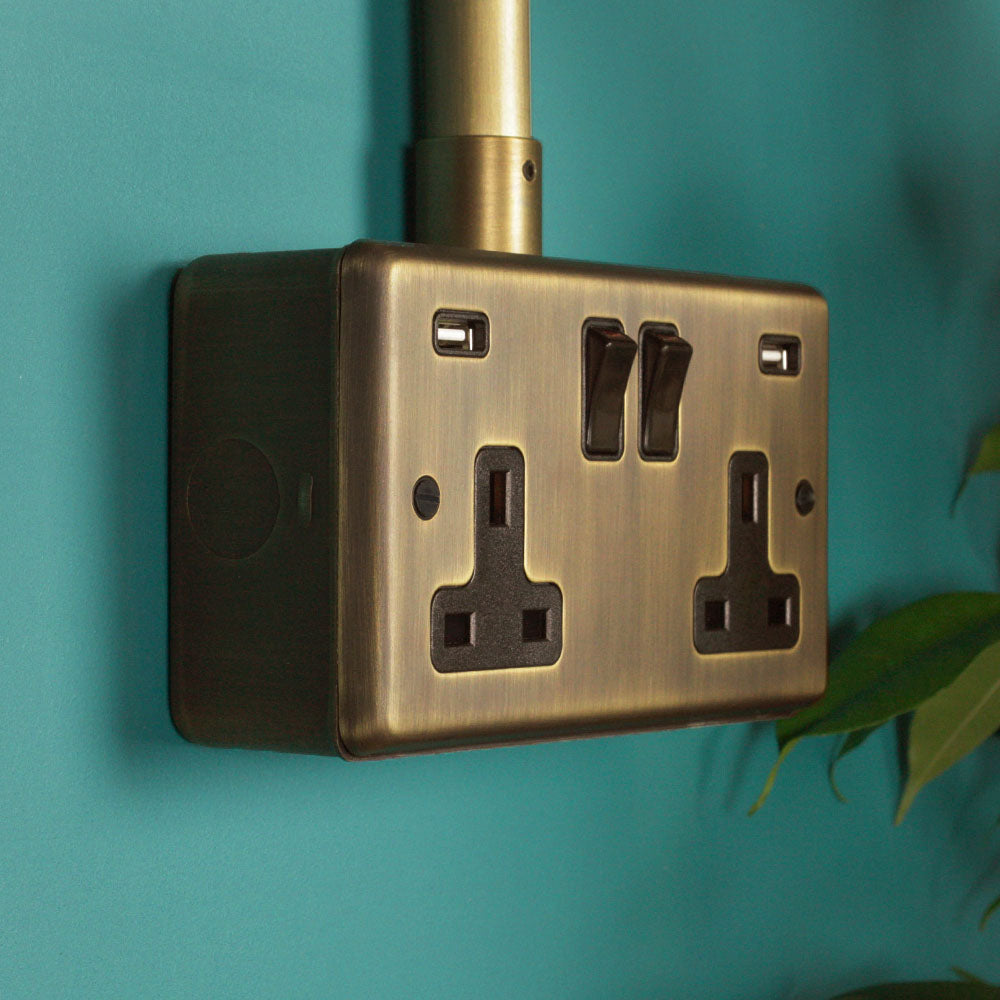 Antique Brass Double Socket with USB
