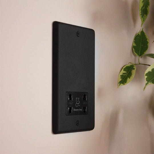 Textured Black Dual Voltage Shaver Socket