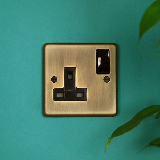 Antique Brass Single Socket Outlet