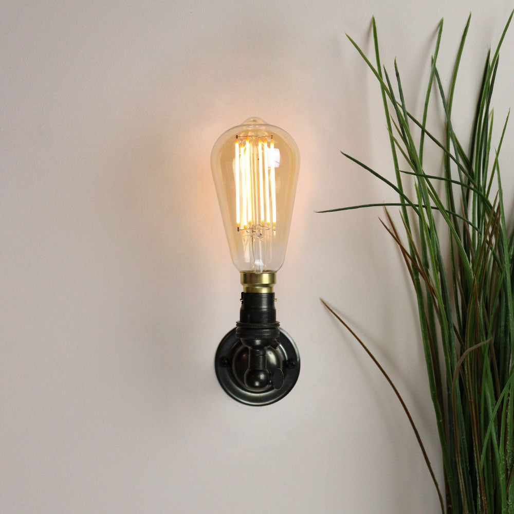 B22 Period Wall Light