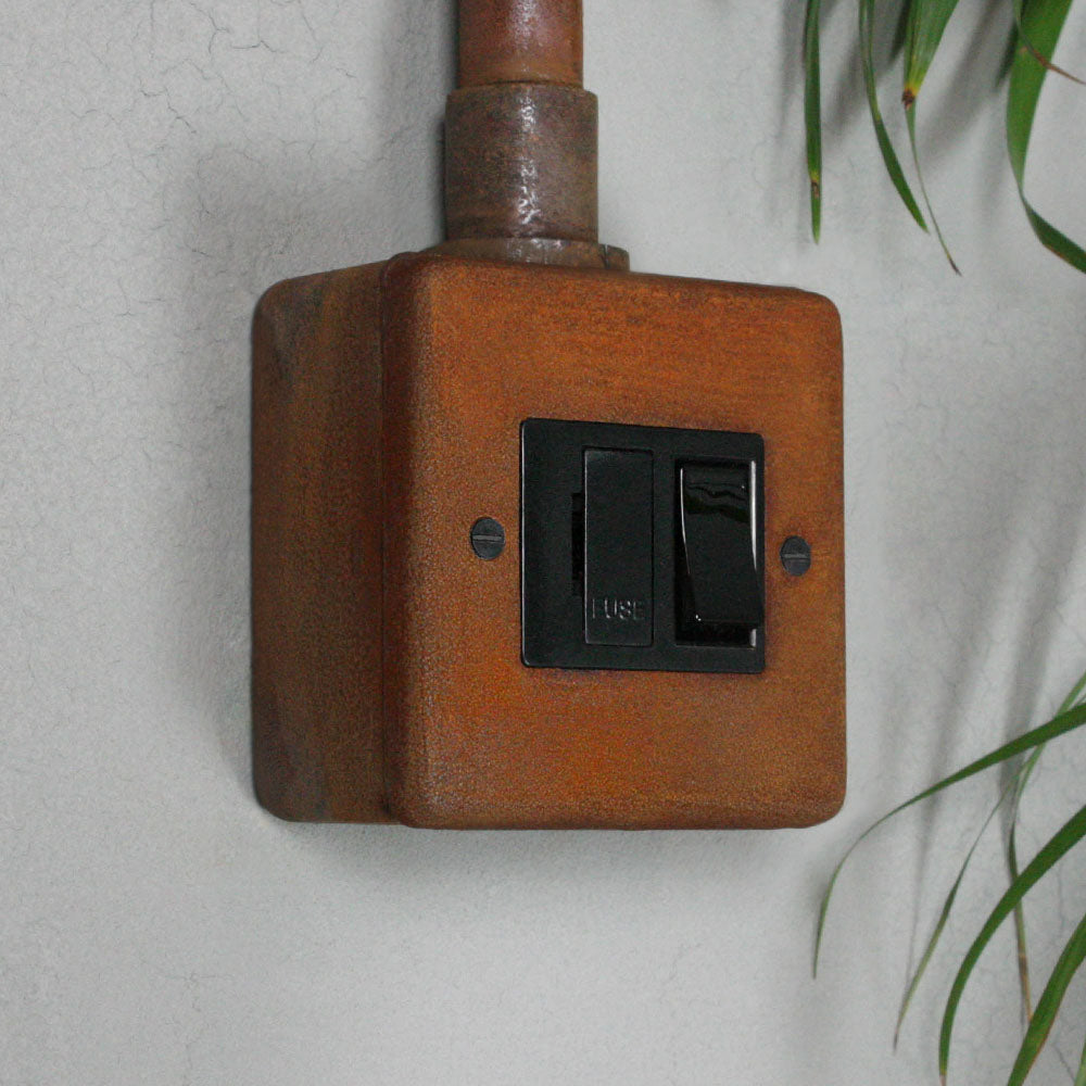 Rusted Switched Fused Connection